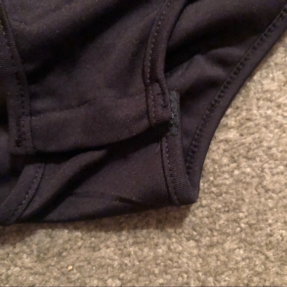 3/$25 🙌🏼 SHEIN Curve Surplice Halter Tie Black Bodysuit 3X - Picture 5 of 6